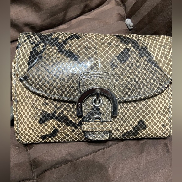 Coach Animal Print Wallet - Picture 1 of 4